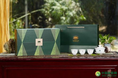 并且,绿茶是中国的主要茶类,在初制茶六大茶类里产量最高,年产40万吨
